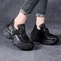 25716-1嫔妃丽人头层牛皮厚底复古休闲小个子百搭民族风运动浅口女鞋（边扣运动鞋）
