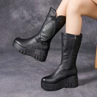 2777嫔妃丽人头层牛皮冬季新款复古小众个性坡跟印花时尚舒适加棉不过膝长靴（等分靴）