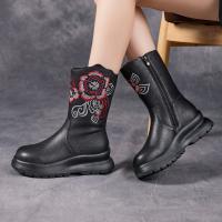 6199嫔妃丽人头层牛皮时尚简约刺绣花朵真皮中筒保暖加绒舒适厚底复古女靴（艾莎玫瑰靴）