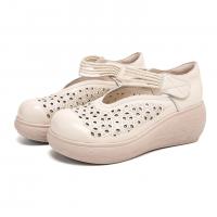 55083-1嫔妃丽人头层牛皮简约复古风镂空田园风学院风女士坡跟小凉鞋（小松凉鞋）