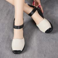 7058嫔妃丽人头层牛皮复古风多色拼接轻巧舒适坡跟民族风妈妈舒适包头凉鞋（拼色凉鞋）